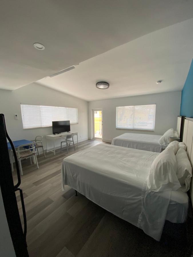 The Mariner Suites Голливуд Экстерьер фото